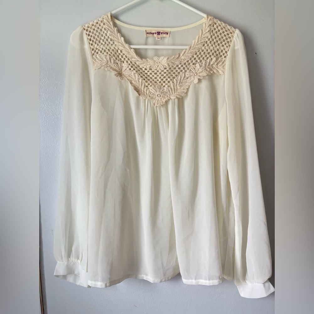 Altar’d State Medium Ivory Blouse Long Sleeve Sheer Mesh Crochet Boho Hippie